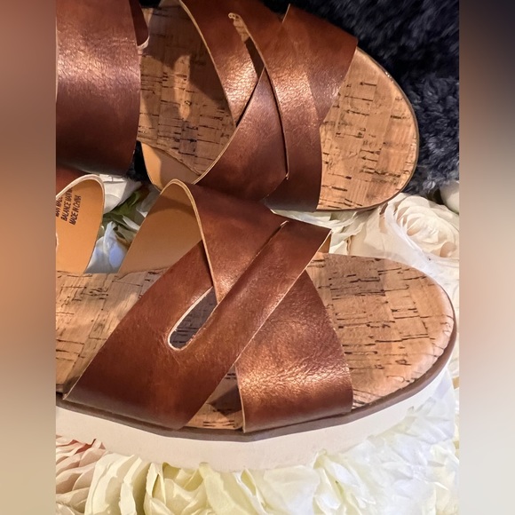 KorkEase Shoes Korks Like New Wedge Sandals Callie Slipon W Buckles Comfy Cork Footbed